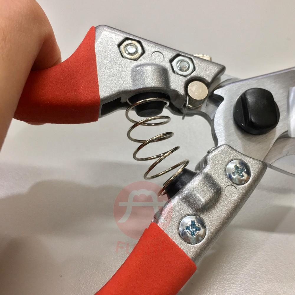 MIT Industrial Grade Auto Prun - مراجعة Gardening Tools In Japan وسعره