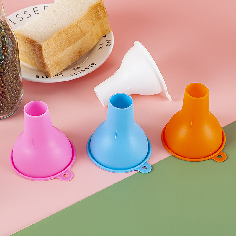 7CM Silicone Wide-Mouth Funnel - مراجعة Fertilizer Dispenser وسعره