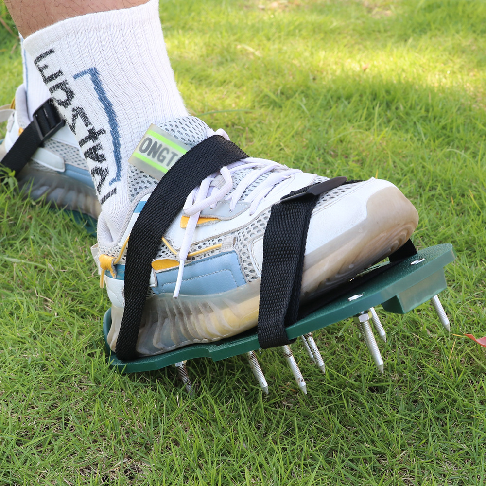 1 Pair Grass Spiked Gardening  - مراجعة Gardening Tools Revit وسعره